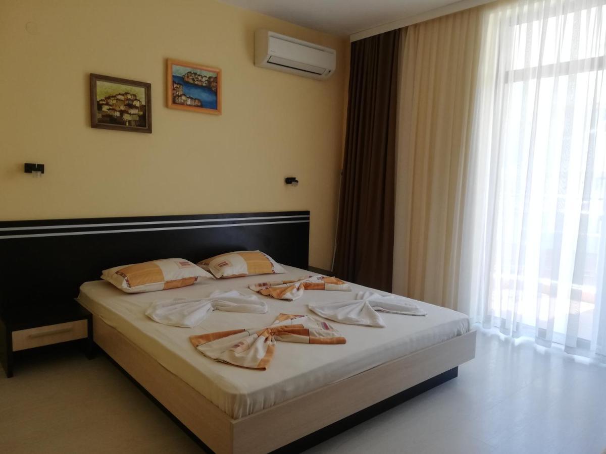 Стаи За Гости Чайка Град Созопол Room photo
